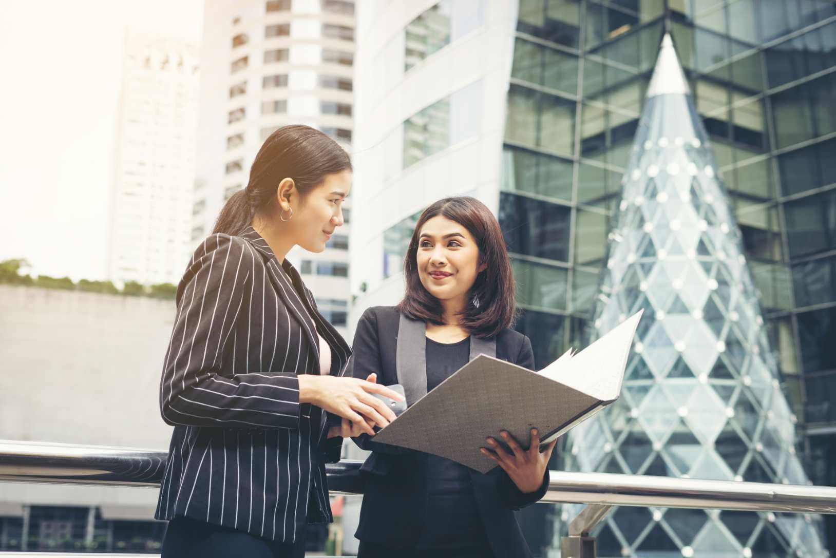 Top UAE Free Zones for Startups in 2026 – Expert Guide